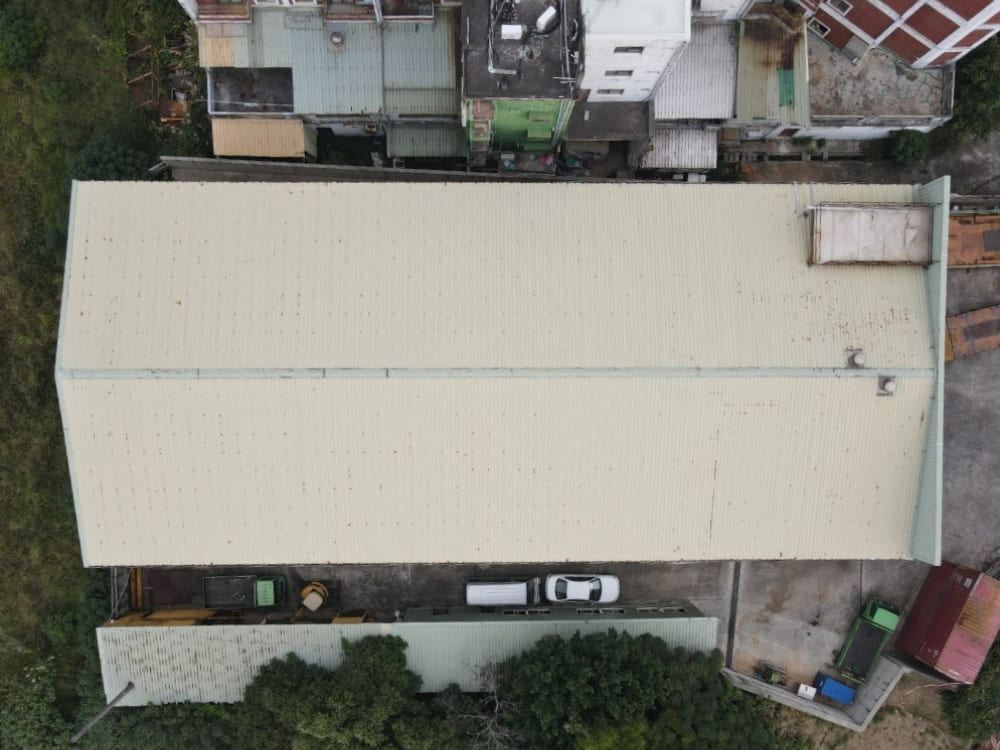 力德特登工廠，浪板更換前